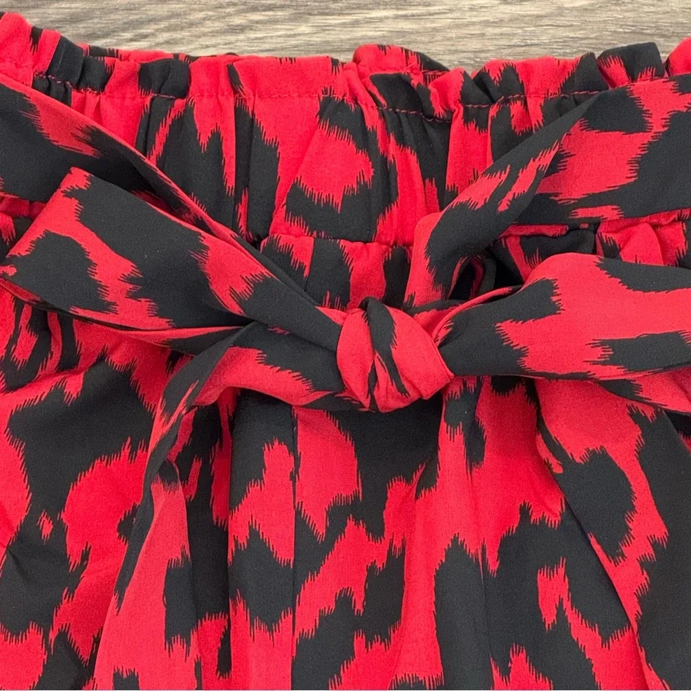 SHEIN‎ Women’s Red Black Elastic Waist Polyester Spandex XL Shorts